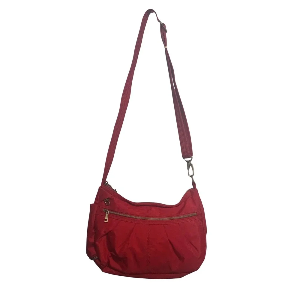 Travelon Anti-Theft Red Nylon Crossbody Hobo Bag Multiple Pockets Adjustable - Picture 2 of 11